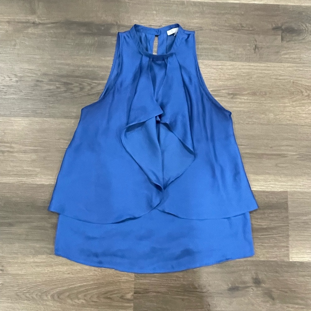 Sleeveless blouse